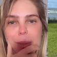 Preocupada, cunhada de Zé Felipe desabafa após filha viajar com o cantor: 'Desesperada'