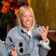 Adriane Galisteu revela queda de cabelo durante menopausa: 'Está caindo horrores'