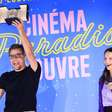 Wagner Moura recebe prêmio de Melhor Ator de Cannes durante evento em Paris