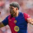Barcelona pode vender Araújo e mais jogadores para ajustar finanças