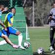 Goiás e Criciúma se enfrentam em duelo de opostos na Série B