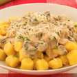 Nhoque com molho funghi: teste o prato especial e saboroso