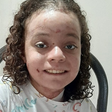Jovem tem doença rara que causa bolhas na pele e está sem receber curativos desde outubro