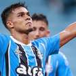 Arezo quebra silêncio sobre futuro no Grêmio: "Não depende de mim"
