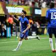 Atacante do Chelsea revela qual clube brasileiro mais deu trabalho aos ingleses: "Aprendi muito"