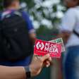 Pé-de-Meia: O programa do governo que estimula jovens a permanecerem na escola