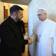Zelensky pede apoio do Vaticano em prol de crianças ucranianas
