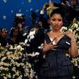 Nicki Minaj mistura política, Jay-Z e primo com testículos inchados; entenda