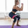 Personal trainer ensina 4 treinos de musculação para fazer em casa