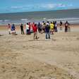 Pai e filho morrem afogados em praia na Bahia