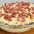 Receita de batata de forno super cremosa e gratinada para seu almoço de domingo