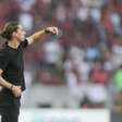 Filipe Luís detona Pedro em coletiva do Flamengo: 'Lamentável. Falta de respeito'
