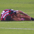 Ayrton Lucas leva a pior em dividida e sofre ferimento na perna em Flamengo x São Paulo