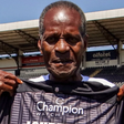 Goleiro conhecido por defender pênalti de Pelé morre aos 84 anos