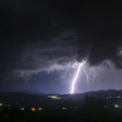 5 mil raios atingem região da Itália em apenas uma hora de chuva