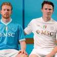 Atual campeão italiano, Napoli lança novos uniformes