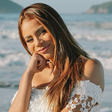 Lexa anuncia doação de enxoval personalizado da filha: 'Não achei nenhuma bebê Sofia'