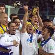 Vitória acerta com atacante CAMPEÃO DO MUNDO pelo Corinthians em 2012