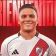 Juanfer Quintero está, oficialmente, de volta ao River Plate