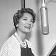 Connie Francis, voz de 'Pretty Little Baby' e da 'Estúpido Cupido' original, morre aos 87 anos