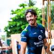 WSL: Yago Dora vira bateria no último minuto em Jeffreys Bay e garante liderança do ranking