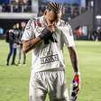 Bastidores do Santos mostram discurso forte de Neymar e emoção de Robinho Jr.