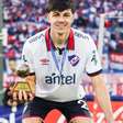Petit frisa 'oportunidade única' em saída do Nacional para o Betis