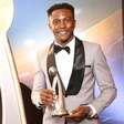 Welington Smith recebe prêmio de artilheiro da Thai League 2 em cerimônia após 23 gols na temporada
