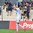Santos acerta contratação de atacante paraguaio