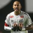 Neymar fala em 'calor da emoção' ao justificar discussão com torcedor do Santos: 'Difícil controlar'