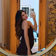 Grávida, Camila Queiroz mostra barriga durante viagem a Roma
