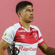 Alan Rodríguez aparece em concentração do Internacional