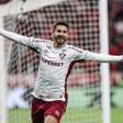 Everaldo faz dois, e Fluminense larga na frente do Inter na Copa do Brasil