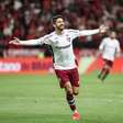 Duelo de tricolores tem domínio do Flu e gol decisivo de Everaldo