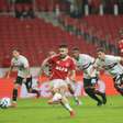 Atuações ENM: Tabata desconta no fim, mas não evita derrota para o São Paulo no Beira-Rio