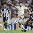 Arrascaeta, do Flamengo, não tem lesão detectada e pode atuar contra o Atlético-MG