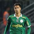 Ex-Palmeiras, Vitor Reis deixa o Manchester City e acerta com novo clube
