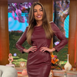De vinho a lilás: Patrícia Poeta veste 6 looks monocromáticos