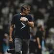 Cuca vibra com classificação do Atlético, enaltece time, mas lamenta derrota no tempo normal