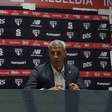 Crespo evita falar de arbitragem em eliminação e se mostra preocupado com lesão de Arboleda