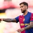 Zagueiro do Barcelona acerta com Al-Nassr, da Arábia Saudita