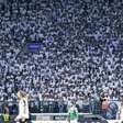 Torcida do Palmeiras protesta com faixa após derrota na Copa do Brasil: "Fora, Abel"