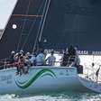 Barco santista comemora medalha de bronze na Semana de Ilhabela