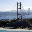 Com 3 km de extensão sobre o mar, esta será a maior ponte suspensa do mundo e um pesadelo para os engenheiros