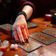 Tarot semanal: previsão para os signos de 11 a 17 agosto de 2025