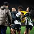 Corinthians domina a Ferroviária e mantém liderança do Paulistão feminino
