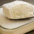 Sobremesa de 2 ingredientes rápida de preparar para matar a vontade sem perder tempo