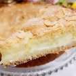 Torta de creme de limão cremosa com massa delicada que vai fazer sucesso na sua sobremesa