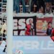Cria do Botafogo, Allano marca dois gols em estreia na Indonésia