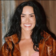 Demi Lovato admite perda de confiança para atuar, mas projeta retorno